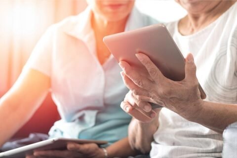 content-using-tablet content-using-tablet